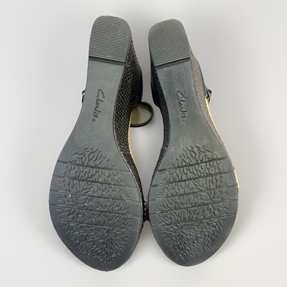 Clark’s Collection Women’s Wedge Sandal Woven Toe Strap, Ankle Buckle Size 10 - Picture 5 of 6